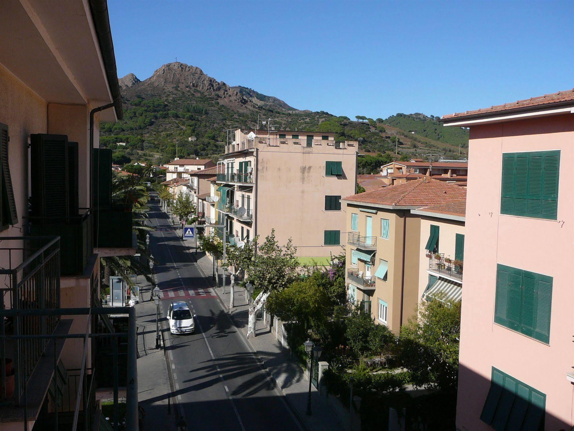 Affittacamere Vista Mare Porto Azzurro Zewnętrze zdjęcie