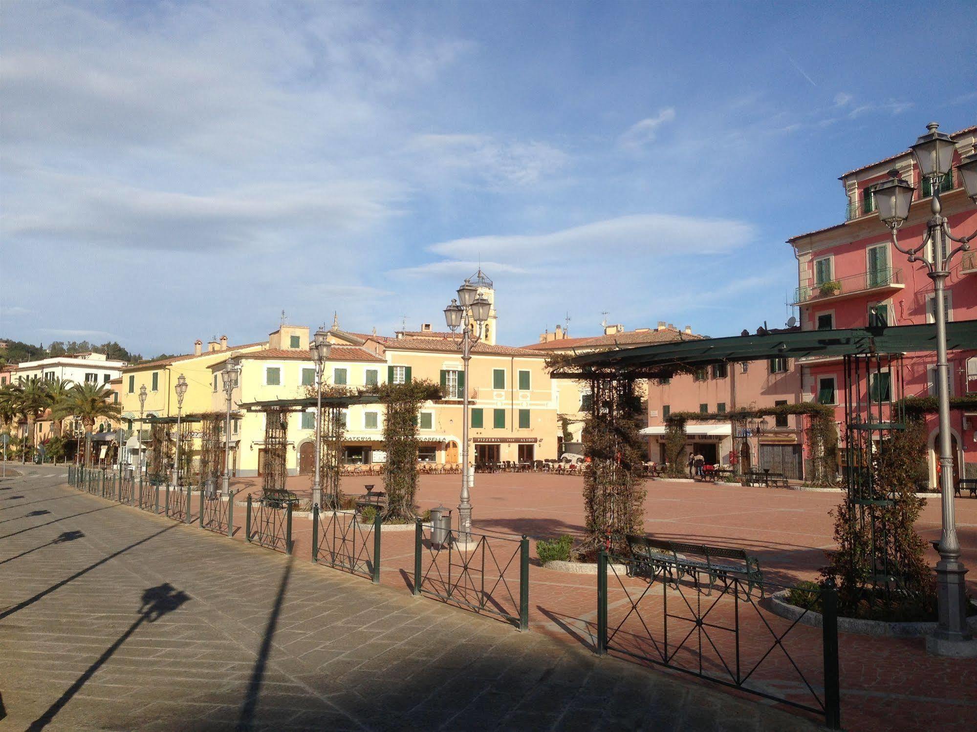 Affittacamere Vista Mare Porto Azzurro Zewnętrze zdjęcie